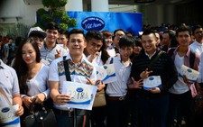 3.000 thí sinh đội nắng thử giọng Vietnam Idol