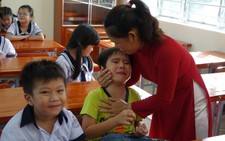 “Cô giáo hiền dịu và xinh đẹp như cô tiên!”