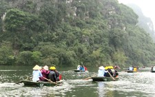 ​Hướng dẫn viên bỏ rơi du khách