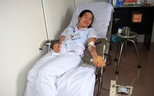Điều dưỡng, sinh viên thực tập hiến máu cứu nạn nhân