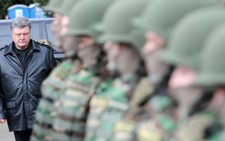 Mỹ bắt đầu luyện quân cho Ukraine bất chấp Nga phản đối