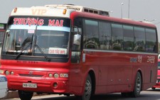 Xe khách 42 chỗ nhồi 