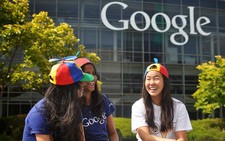 Google chi 150 triệu USD để giảm “dương thịnh âm suy”