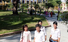 Tự chủ tăng lương và tự do mở ngành