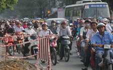 TP.HCM thu phí bảo trì đường bộ ra sao?
