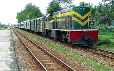 ​Hà Nội nâng cao an toàn vận tải đường bộ và đường sắt