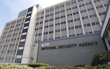 ​WikiLeaks tung tài liệu cáo buộc Mỹ do thám Pháp