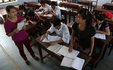 Trò chưa thi, thầy chưa nghỉ hè