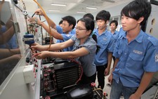 Vẫn còn cửa cho học sinh  rớt lớp 10 công lập