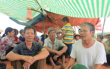 Dân căng lều phản đối huyện xây bãi chôn rác
