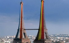 Tháp Eiffel sẽ có em gái sinh đôi?