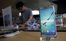 ​​Samsung giữ ngôi vị số 1 trên thị trường điện thoại thế giới