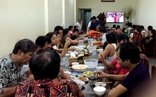 ​1.500 du khách mắc kẹt tại đảo Cô Tô vì mưa lớn