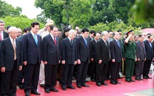 Điểm tin: Lãnh đạo Đảng, Nhà nước dâng hương các anh hùng liệt sĩ