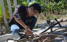 Chịu khó quen rồi mà…