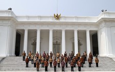 Bị chỉ trích, tổng thống Indonesia thay hàng loạt bộ trưởng