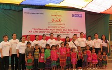 Prudential VN xây tặng học trò vùng cao 18 trường có phòng vệ sinh
