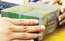 ​8 tháng thu ngân sách bằng 63,5% dự toán năm