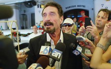 “Trùm” diệt virút McAfee tranh cử tổng thống Mỹ