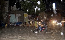 Sài Gòn mưa chưa tới mà lòng em phơi phới