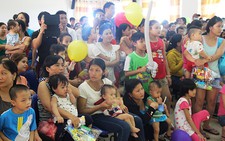 “Ước mơ của Thúy” tặng quà bệnh nhi Đà Nẵng