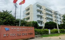 Cứ có nhiều trường là xây ký túc xá