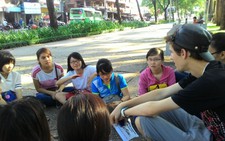 Học tiếng Anh bằng cách... đi tìm 