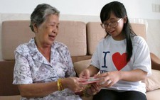 Cô sinh viên làm tổ trưởng  tổ dân phố