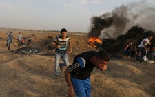 ​Người Palestine, Israel tiếp tục đụng độ đẫm máu