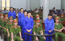 Vì sao không xử nhóm cán bộ đường sắt tội nhận hối lộ?