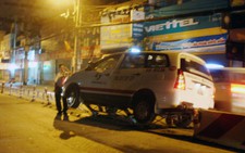 Than trời với taxi, xe buýt