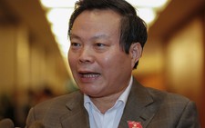 Vay để đầu tư phát triển chứ không chỉ để “ăn”