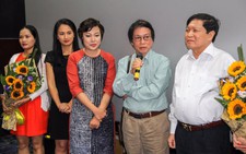 Đại tướng Ngô Xuân Lịch xem phim 