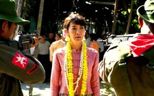 Xem trailer phim về cuộc đời Aung San Suu Kyi 