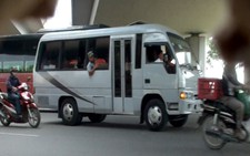 Nhà xe cướp tiền khách: sắm xe hết 