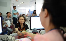 ​Lùi thời gian tăng viện phí