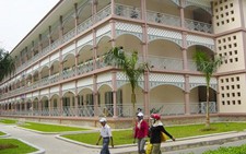 ​Xây thêm nhiều bệnh viện để giảm tải
