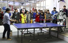 Khi máy tính học như người