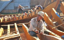 Không cho đóng mới tàu lưới kéo