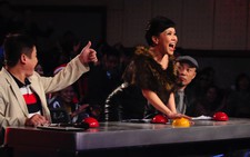 ​Vietnam’s Got Talent: Kinh ngạc thấy thí sinh quay đầu từ trước ra sau