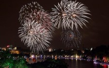 ​Đêm Giao thừa, Hà Nội bắn pháo hoa tại 30 điểm