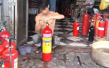 Vào 