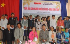 526 suất quà tết đến với người nghèo U Minh