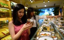 Mứt Việt từ nay sẽ bớt 