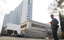 Công trình có vận thăng rơi từng bị kiểm tra thiết bị vận chuyển