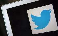 ​Twitter khóa hơn 125.000 tài khoản 