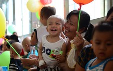 Ai ngoan sẽ được quà?