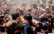 Người nước ngoài nói gì về lễ hội Việt Nam?