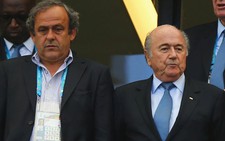 ​Điểm tin sáng 25-2: Blatter và Platini được giảm án