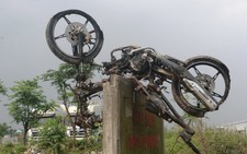 Truy bắt hai tên trộm chó bắn công an xã bị thương